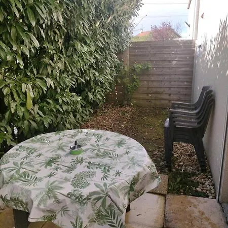 Magenta, Appart. Cosy Proche Gare & Centre * Bourg-en-Bresse